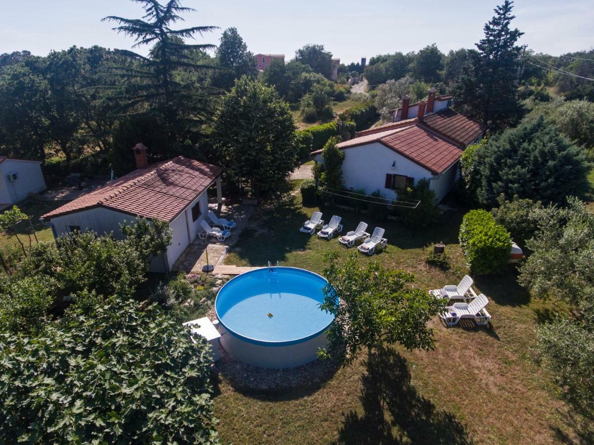 מדולין Holiday Home Kipo I Lunja מראה חיצוני תמונה